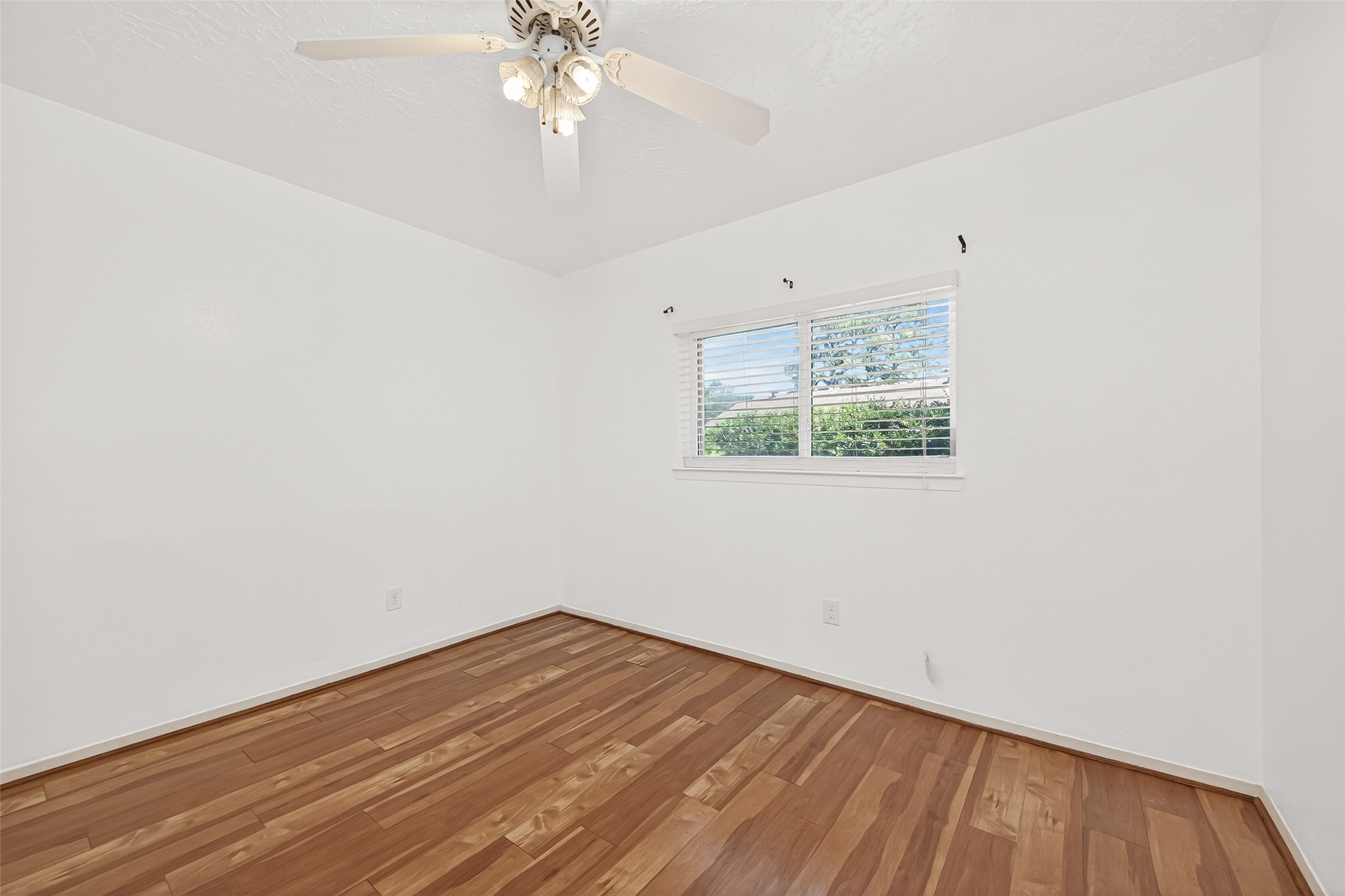 4506 Algernon Drive Spring, TX 77373 - Photo 21 of 37