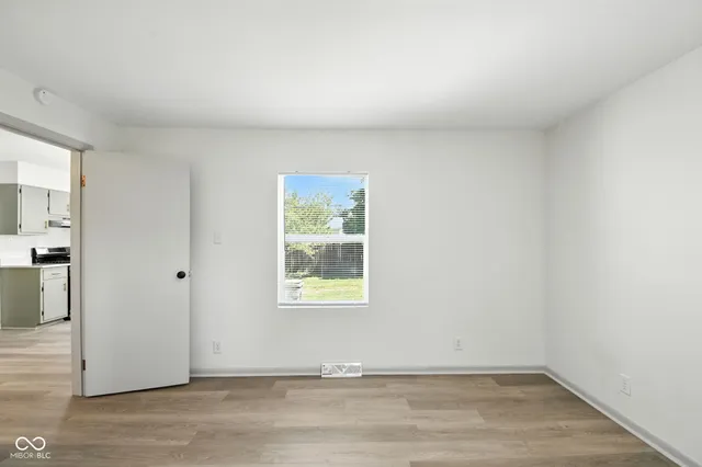 $260,000 | 1321 South Edgecombe Avenue, Indianapolis, IN 46227