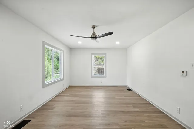 $260,000 | 1321 South Edgecombe Avenue, Indianapolis, IN 46227