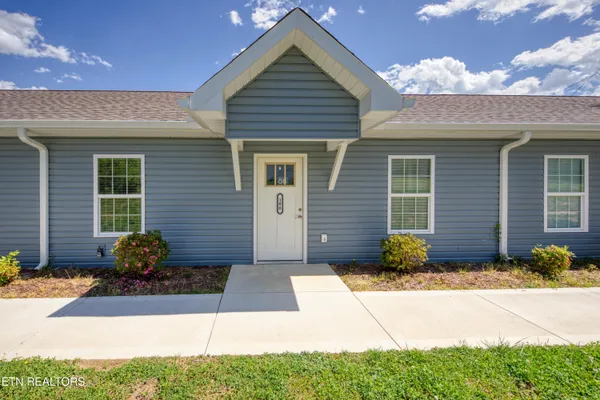 $600,000 | 104 East Maire Avenue, Clinton, TN 37716