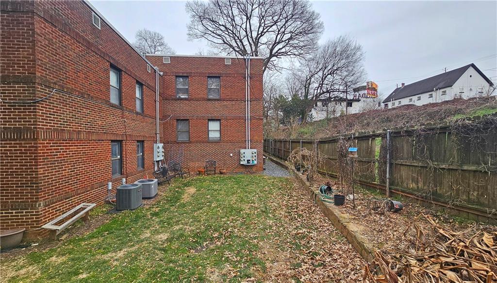 692 Argonne Avenue Northeast, Unit 2 Atlanta, GA 30308 - Photo 14 of 17