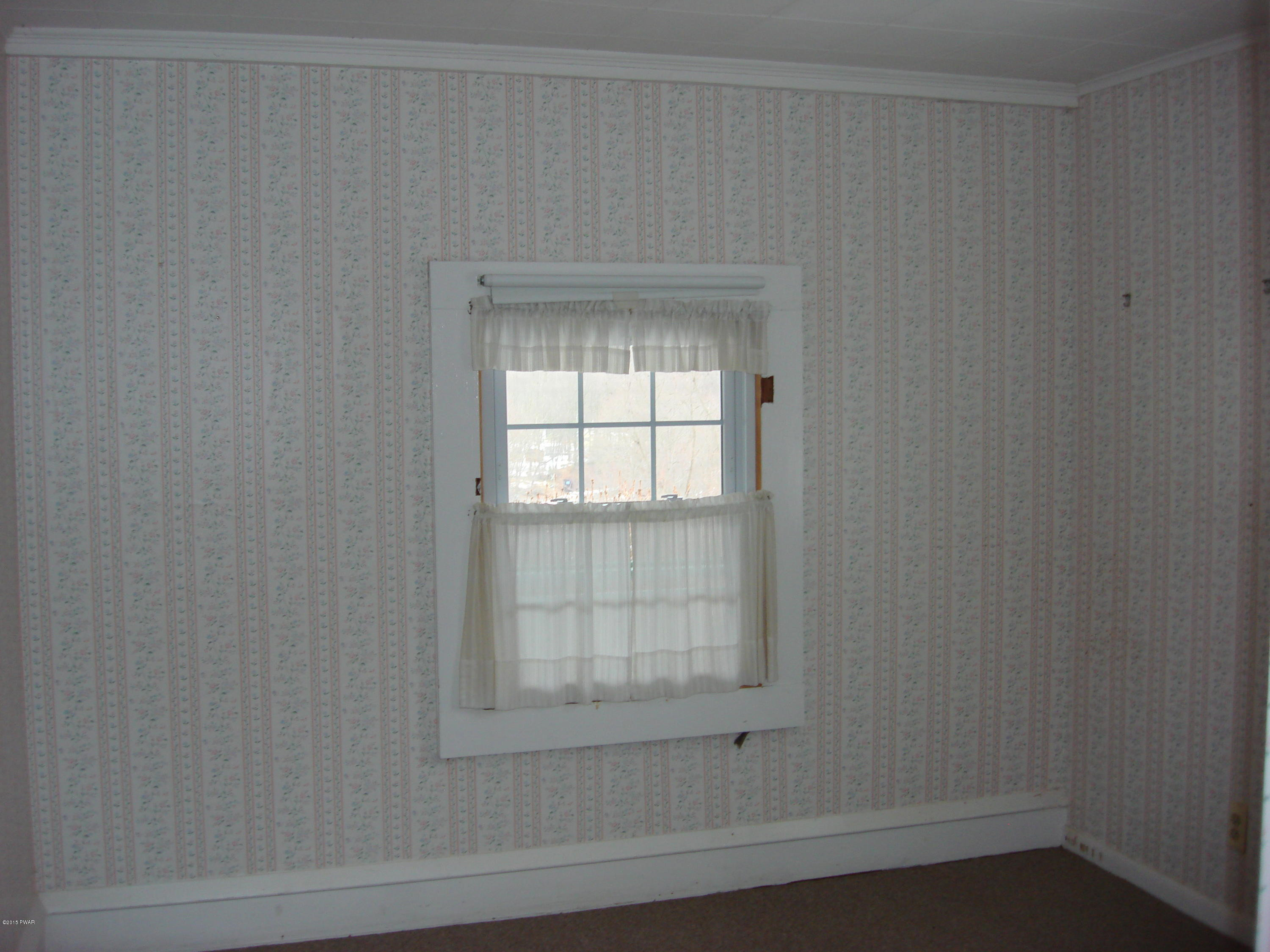 109 Mill Rift Road Matamoras, PA 18336 - Photo 14 of 28