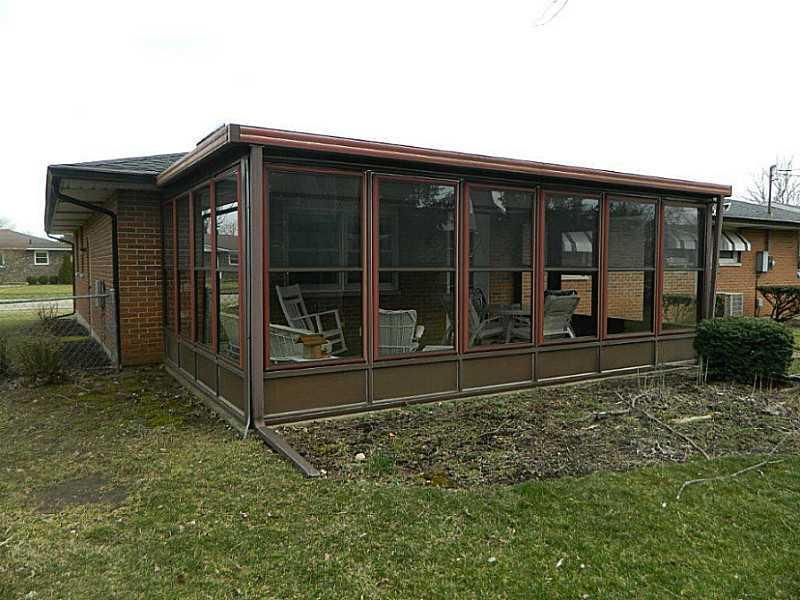 5335 West Ridgewood Road Springfield, OH 45503 - Photo 4 of 25
