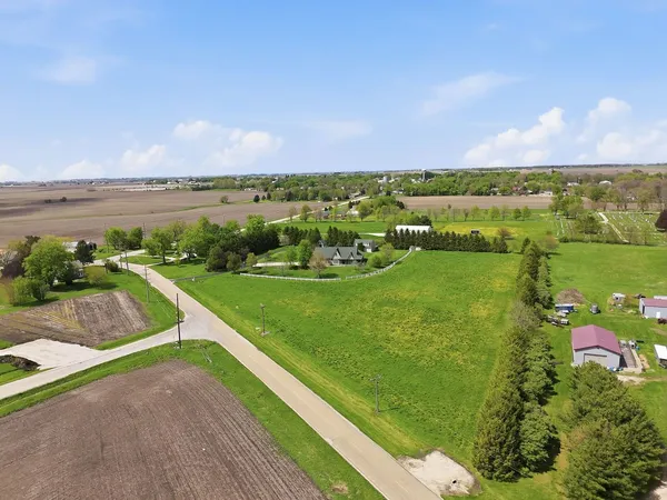 $650,000 | 3402 South Paw Paw Road, Paw Paw, IL 61353