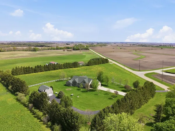 $650,000 | 3402 South Paw Paw Road, Paw Paw, IL 61353