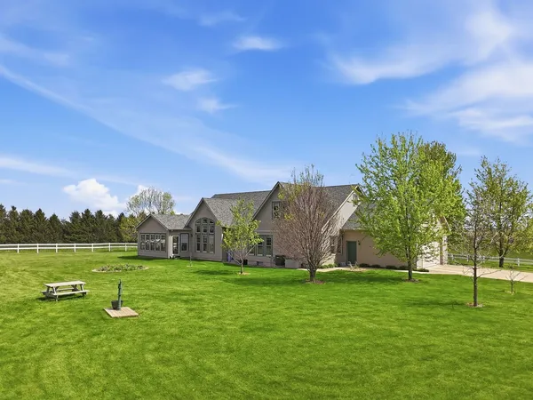 $650,000 | 3402 South Paw Paw Road, Paw Paw, IL 61353