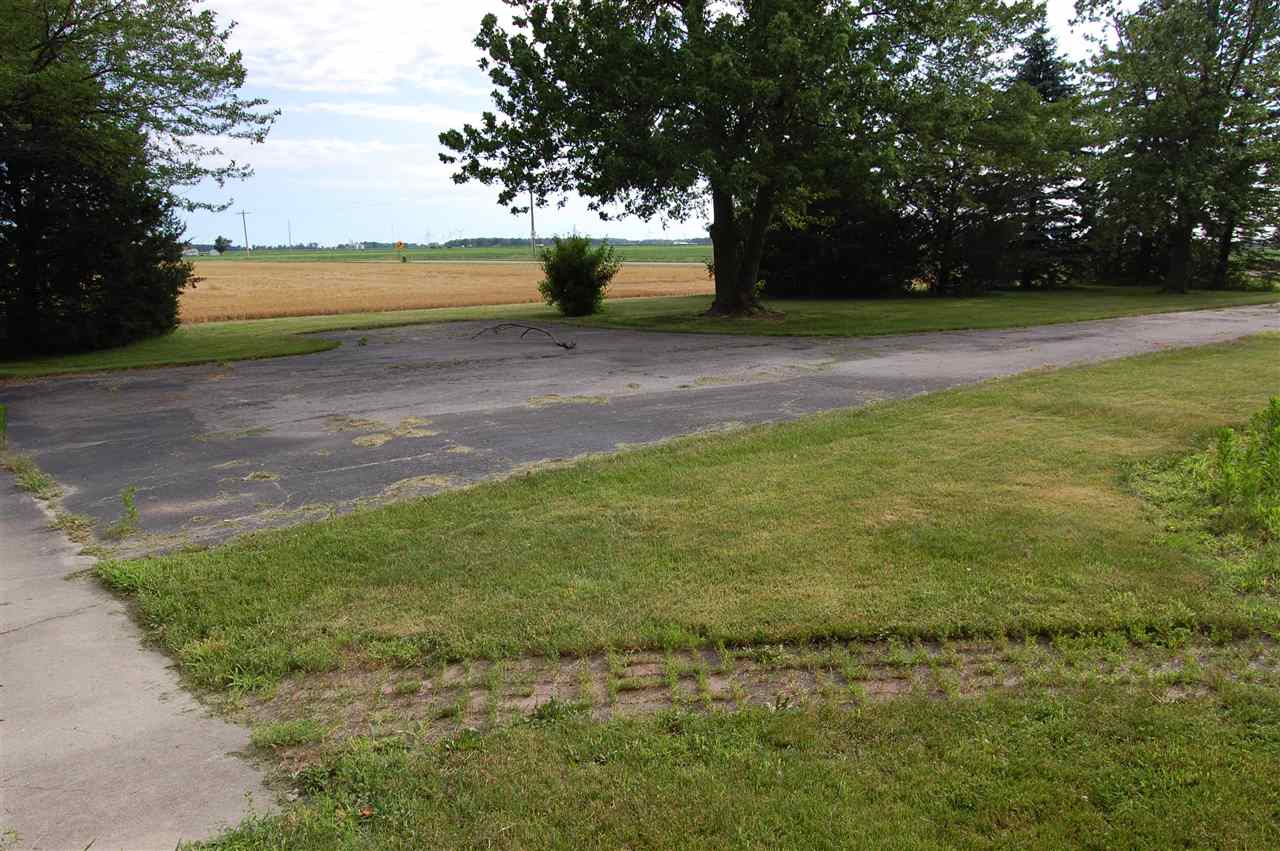 9218 Morgan Road Monroeville, IN 46773 - Photo 7 of 19