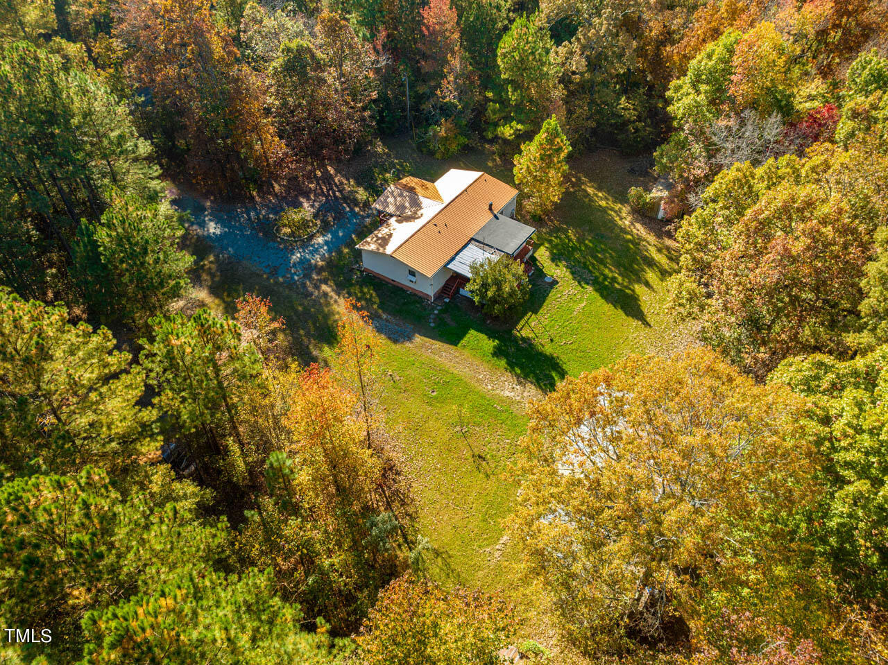 2527 Tree Farm Road Hillsborough, NC 27278 - Photo 6 of 57 2527TreeFarmRd-06