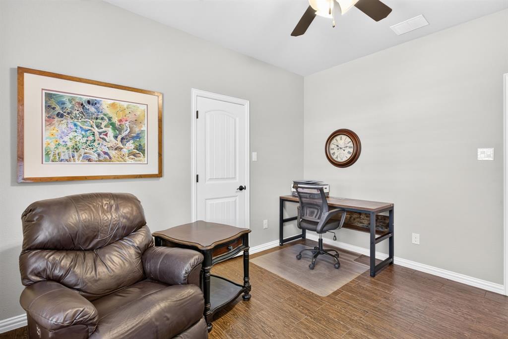 164 Spring Meadow Drive Springtown, TX 76082 - Photo 24 of 40 Gallery Image 24