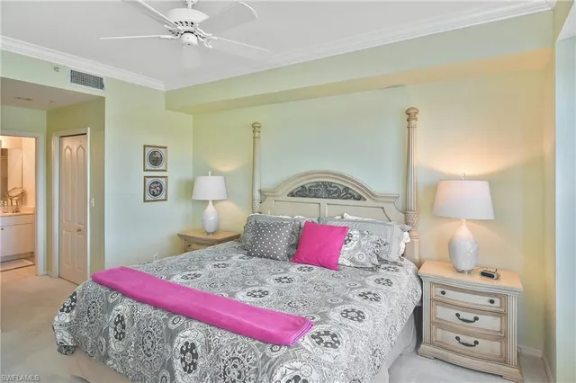 $379,900 | 8570 Cedar Hammock Circle, Unit 812, Naples, FL 34112