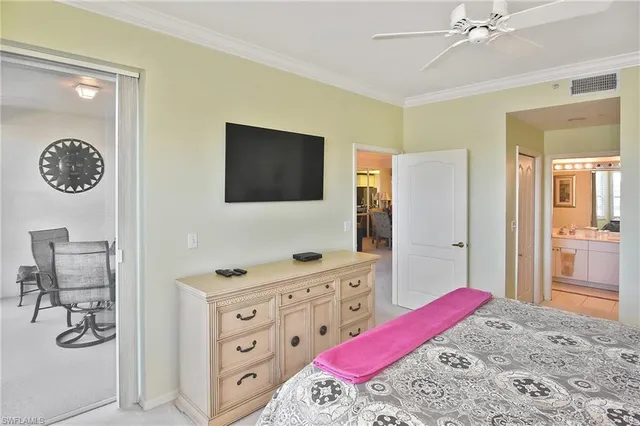 $379,900 | 8570 Cedar Hammock Circle, Unit 812, Naples, FL 34112