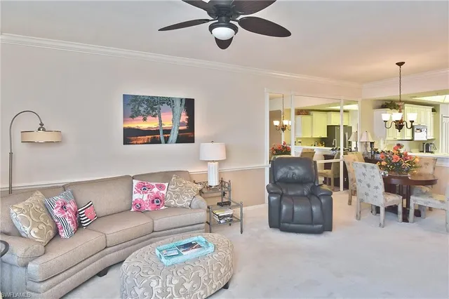 $379,900 | 8570 Cedar Hammock Circle, Unit 812, Naples, FL 34112
