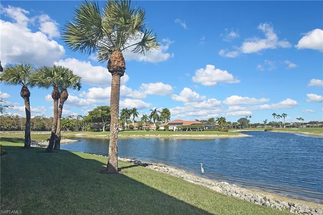 $379,900 | 8570 Cedar Hammock Circle, Unit 812, Naples, FL 34112