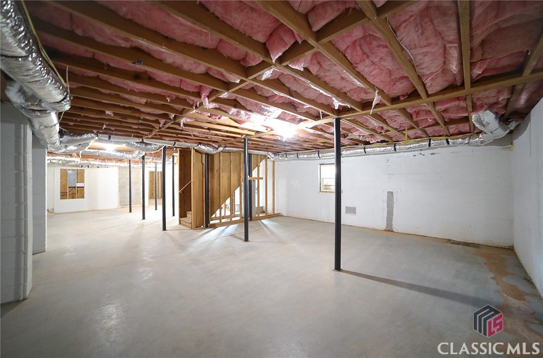 2090 Whit Davis Road Athens, GA 30605 - Photo 30 of 44 Gallery Image 30