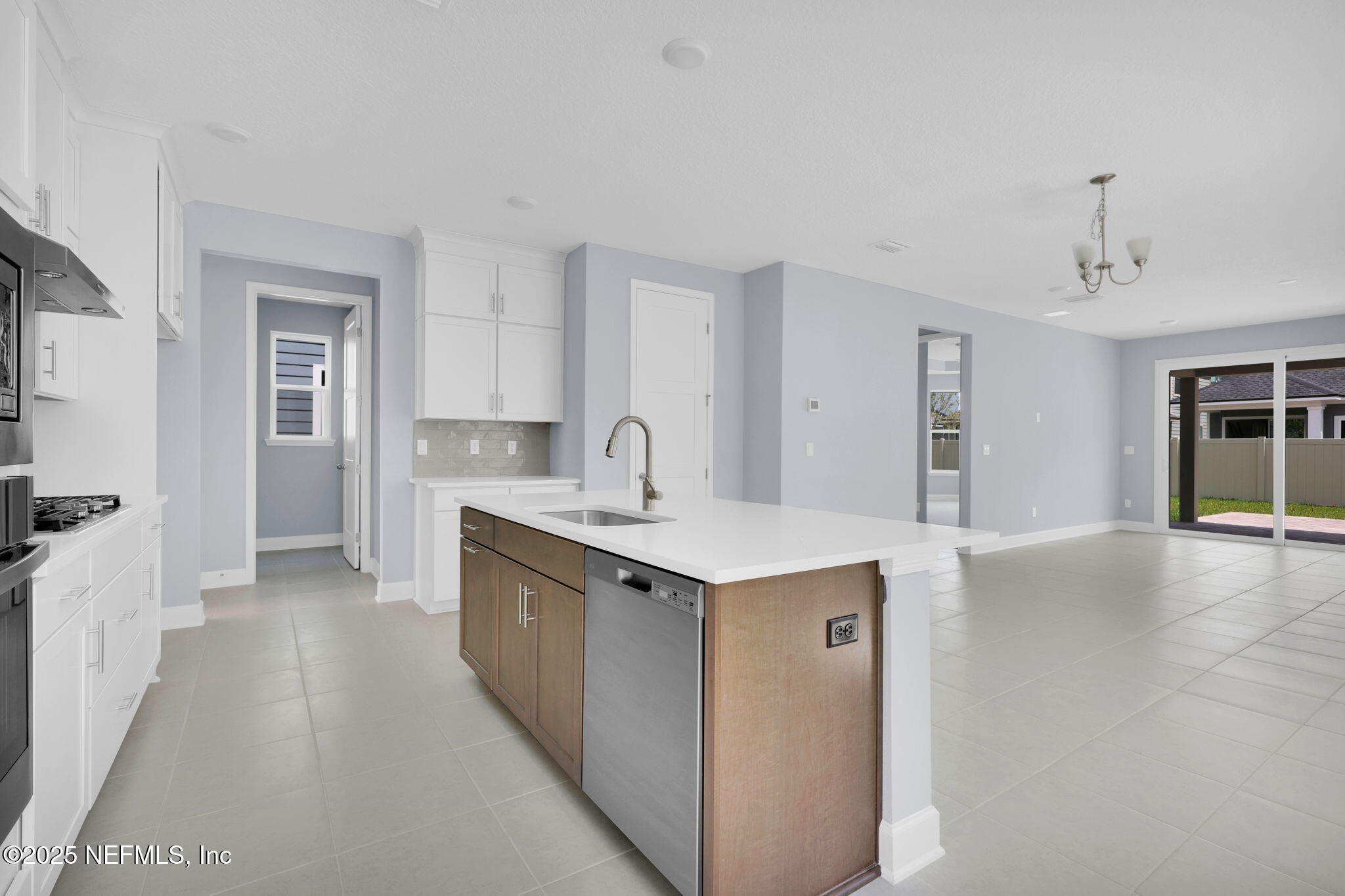 121 Aspendale Road Ponte Vedra, FL 32081 - Photo 7 of 45 9-web-or-mls-121 Aspendale Rd_009