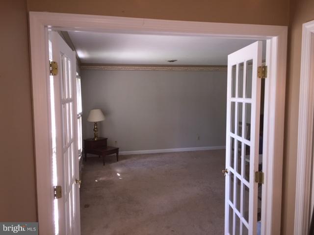 16702 Sterling Road Williamsport, MD 21795 - Photo 10 of 30 Living Room