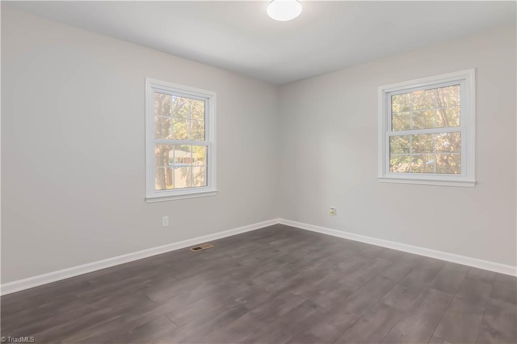 3206 Dillon Road Jamestown, NC 27282 - Photo 20 of 30 Gallery Image 20