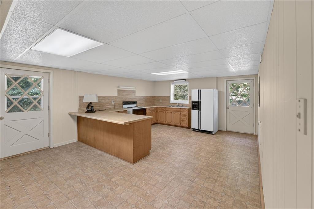 83 Russell Road, Unit 1 Lawrenceville, GA 30043 - Photo 14 of 41 Gallery Image 14