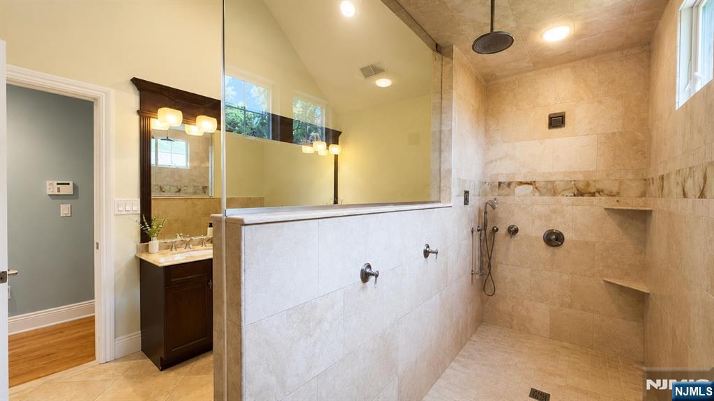 26 Devonshire Road Cresskill, NJ 07626 - Photo 30 of 47