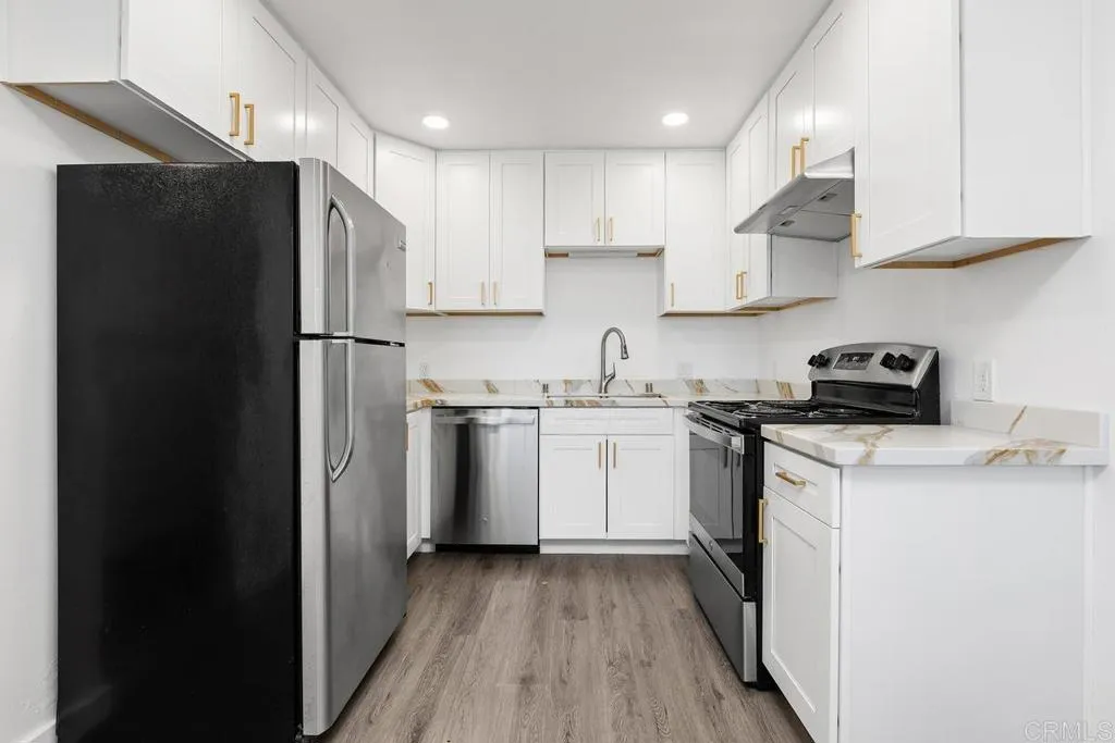 889 Bracero Road Encinitas, CA 92024 - Photo 37 of 59