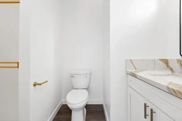 $2,150,000 | 889 Bracero Road, Encinitas, CA 92024