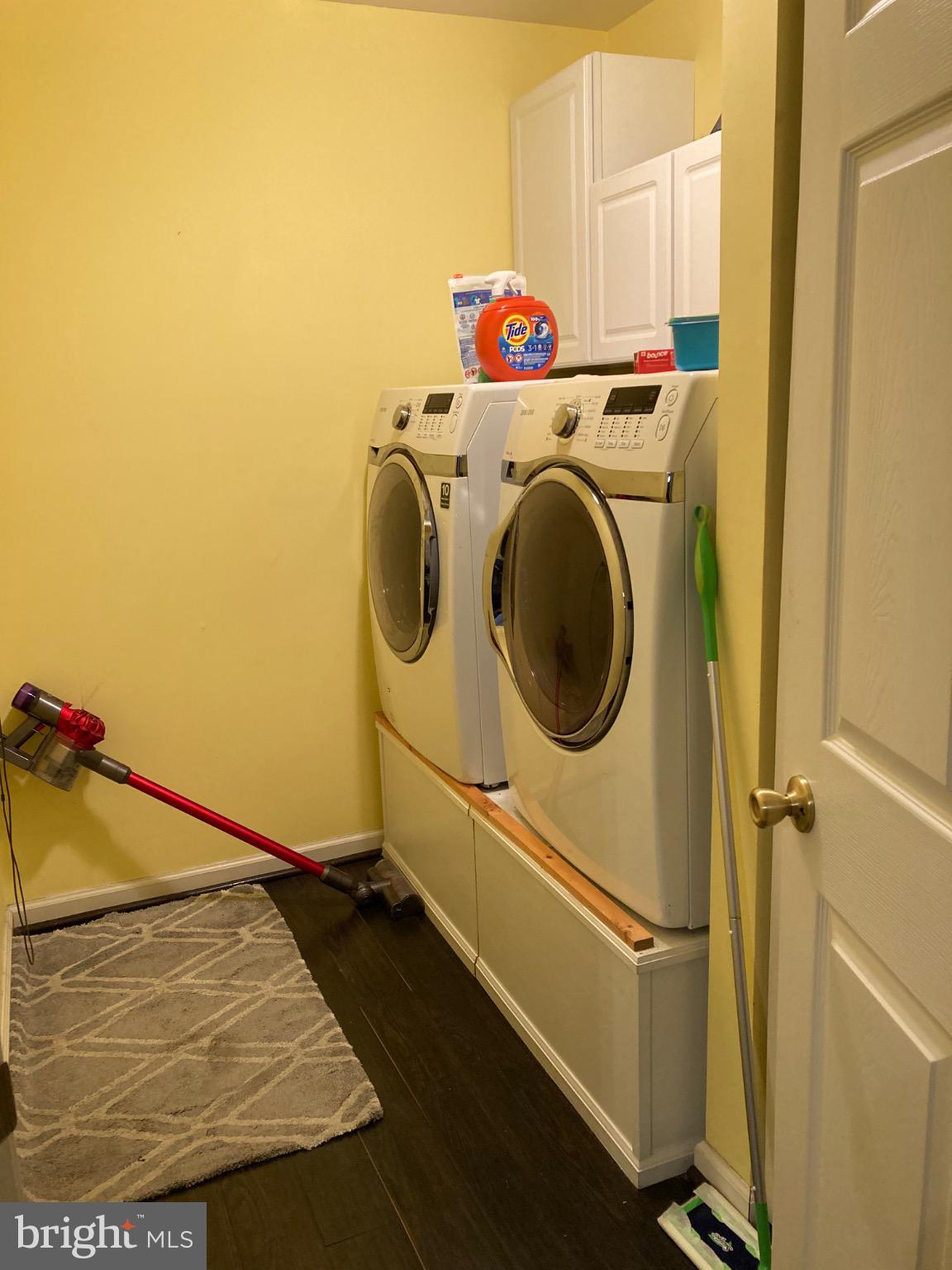 1213 Progress Road Chambersburg, PA 17201 - Photo 10 of 17 Bright and functional laundry space.