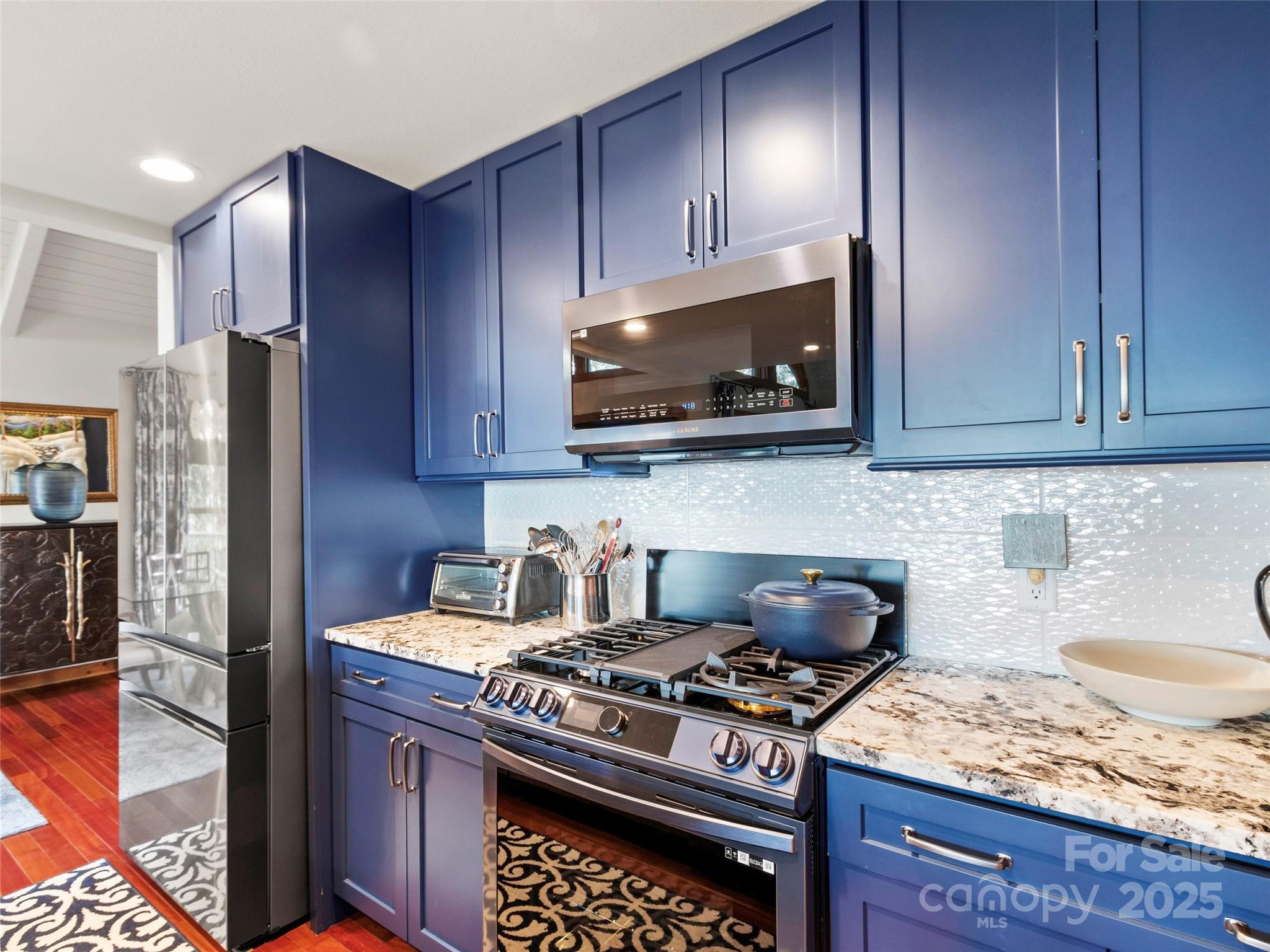 430 Rhododendron Lane Burnsville, NC 28714 - Photo 14 of 44