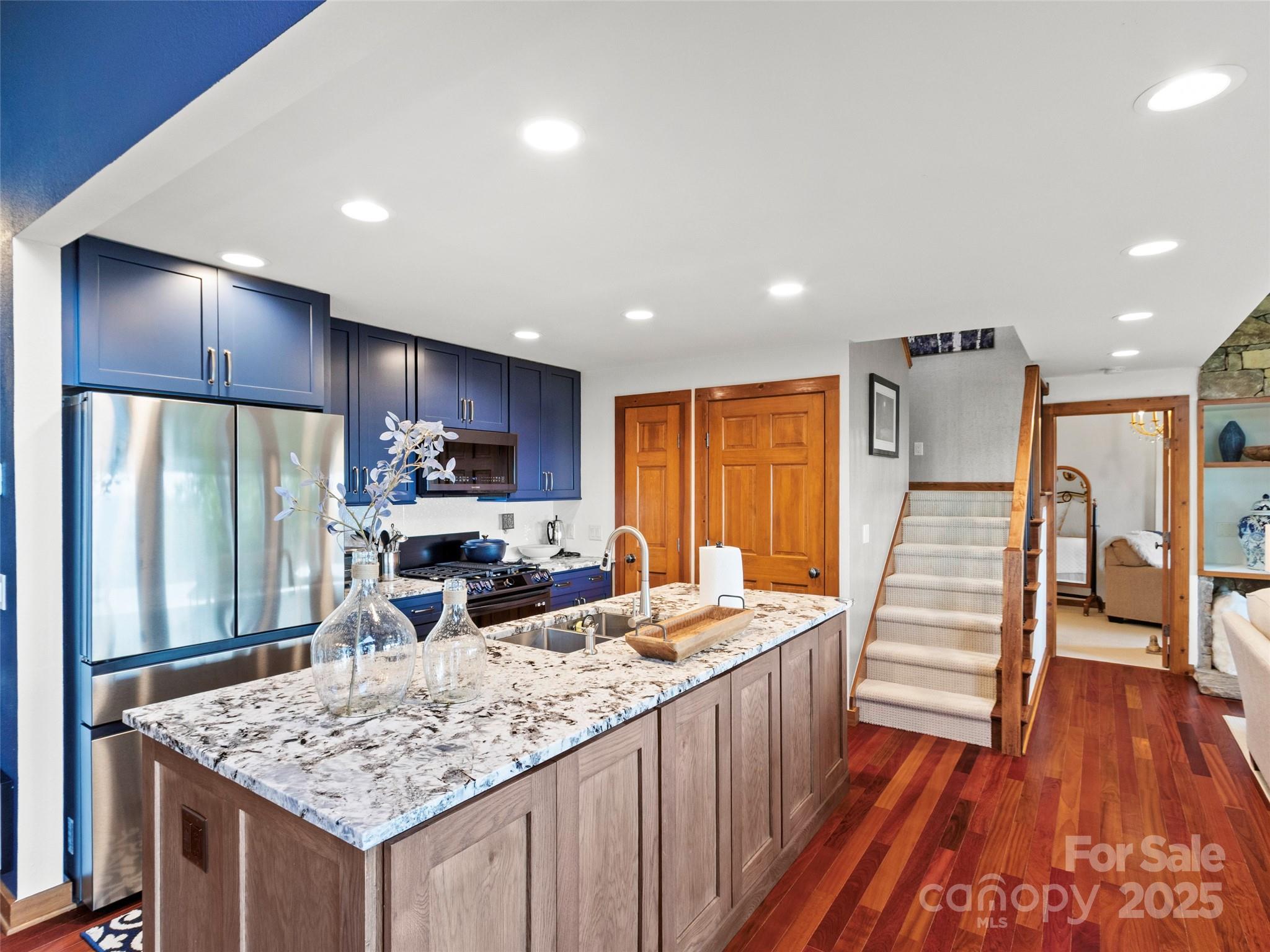 430 Rhododendron Lane Burnsville, NC 28714 - Photo 16 of 44