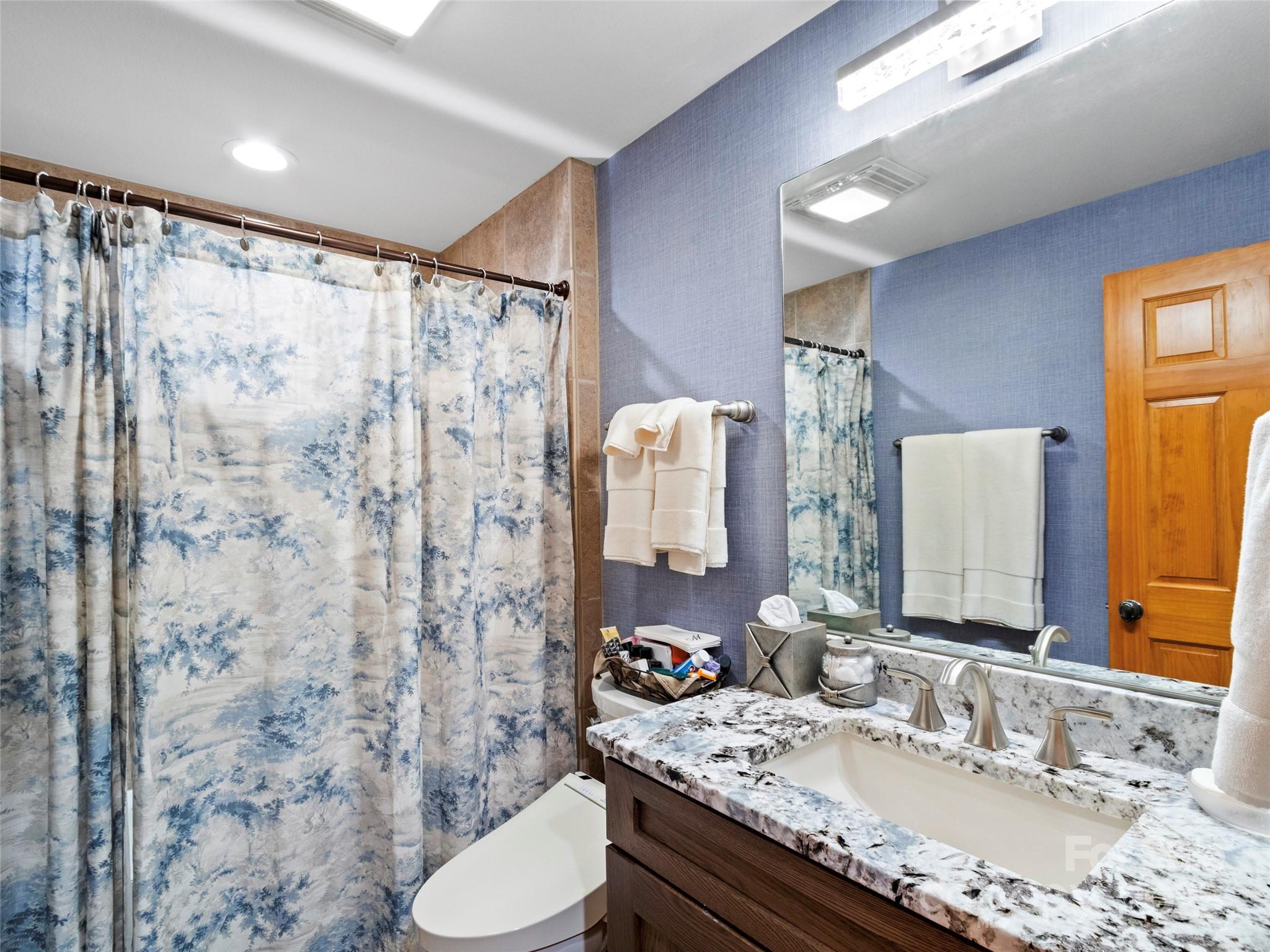 430 Rhododendron Lane Burnsville, NC 28714 - Photo 23 of 44