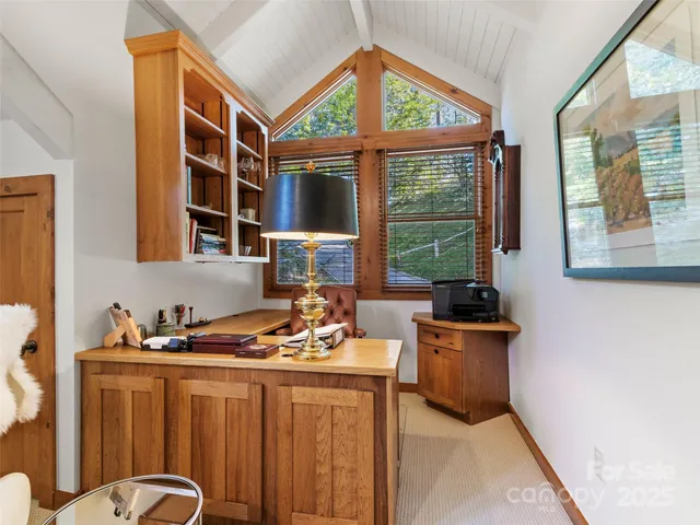 $1,350,000 | 430 Rhododendron Lane, Burnsville, NC 28714