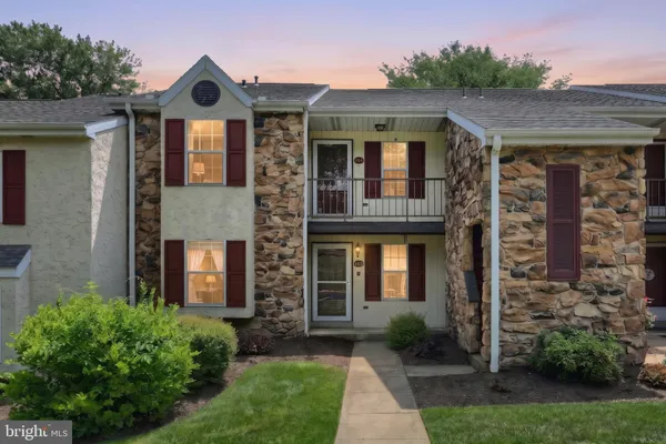 $200,000 | 143 Oak Knoll Circle, Millersville, PA 17551