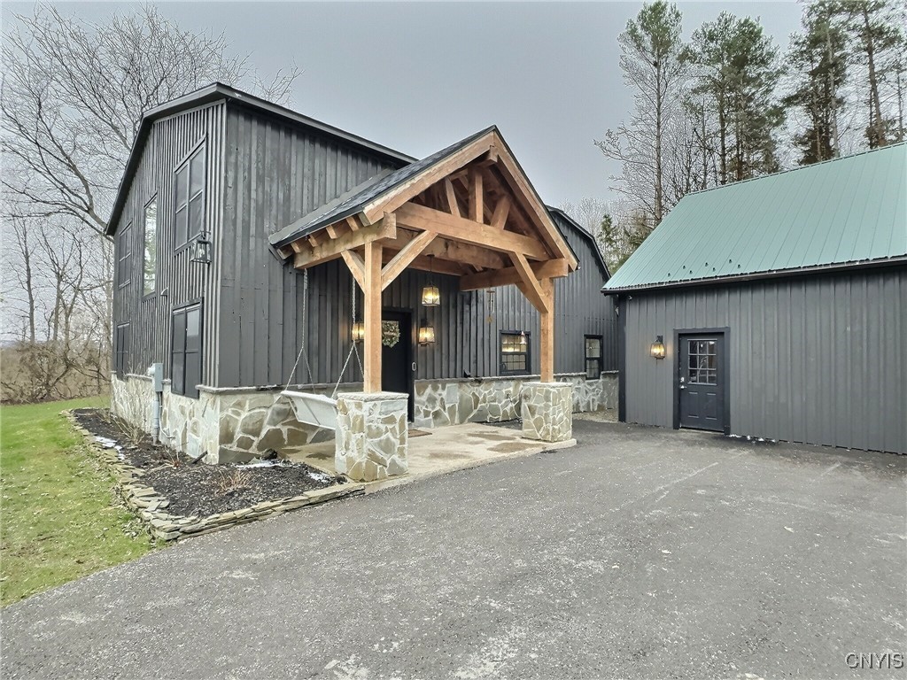 8290 Number 2 Road East Pompey, NY 13104 - Photo 38 of 45