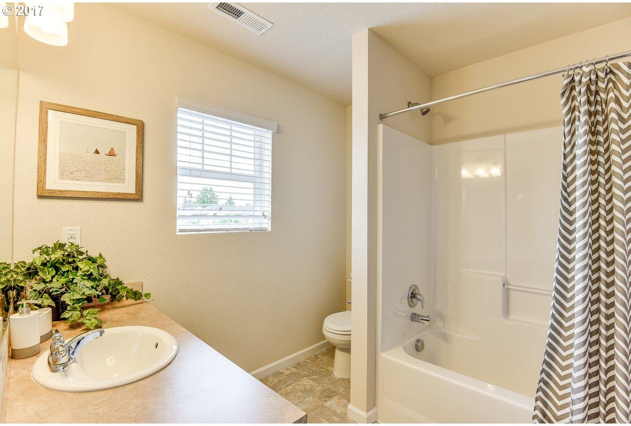 135 North 34th Court, Unit BN15 Ridgefield, WA 98642 - Photo 29 of 29 Gallery Image 29