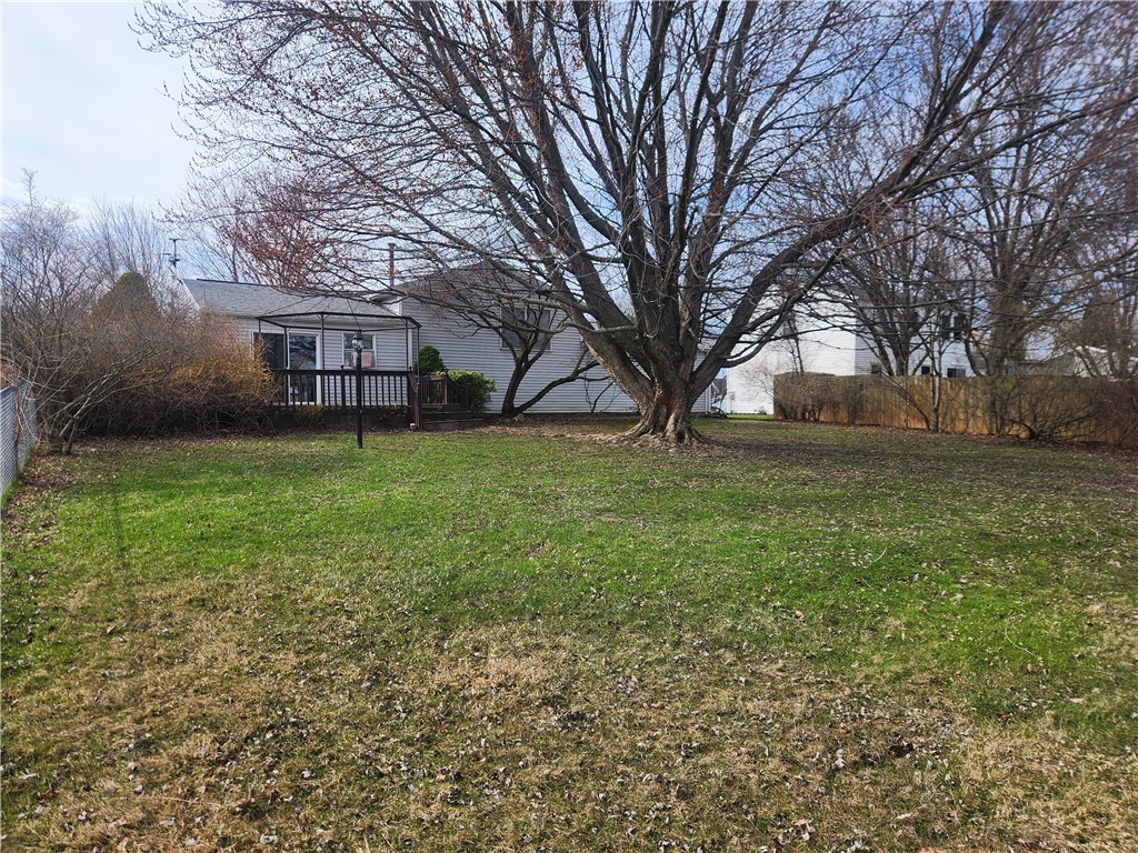 84 Wayfaring Lane Greece, NY 14612 - Photo 23 of 24