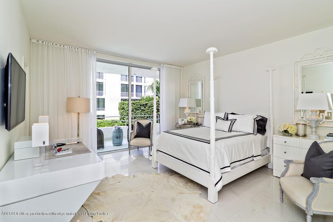 2155 Ibis Isle Road, Unit 5 Palm Beach, FL 33480 - Photo 11 of 26 Cambridge Ibis Condo_1634