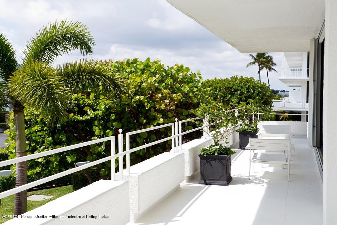 2155 Ibis Isle Road, Unit 5 Palm Beach, FL 33480 - Photo 15 of 26 Cambridge Ibis Condo_1655