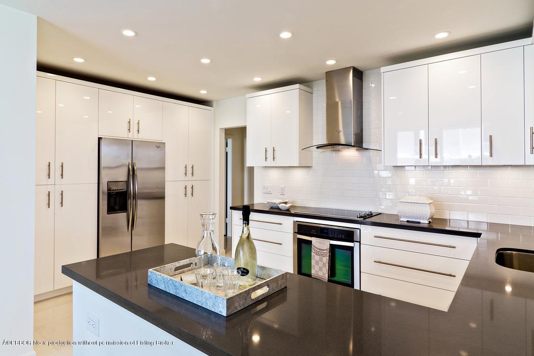 2155 Ibis Isle Road, Unit 5 Palm Beach, FL 33480 - Photo 3 of 26 Cambridge Ibis Condo_1614