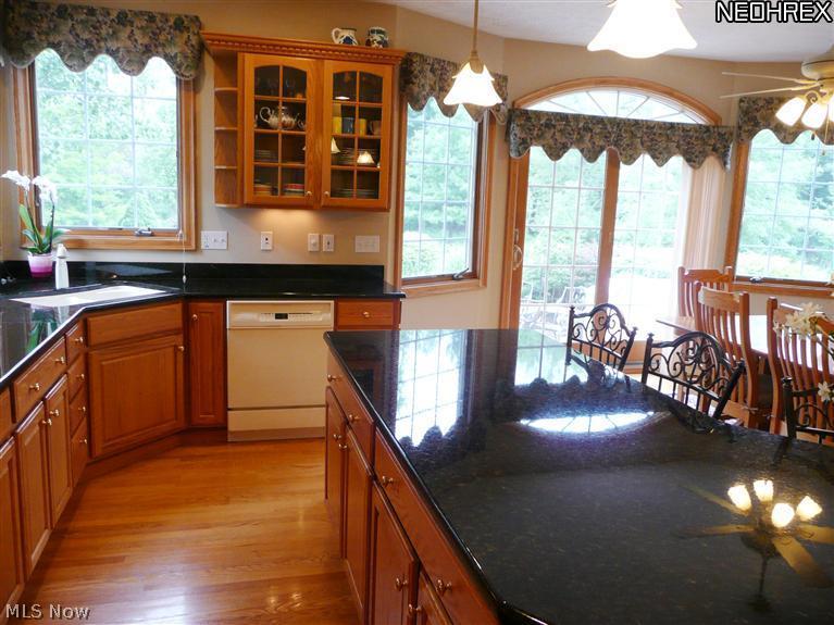 13426 Drake Road Strongsville, OH 44136 - Photo 15 of 25 Gallery Image 15