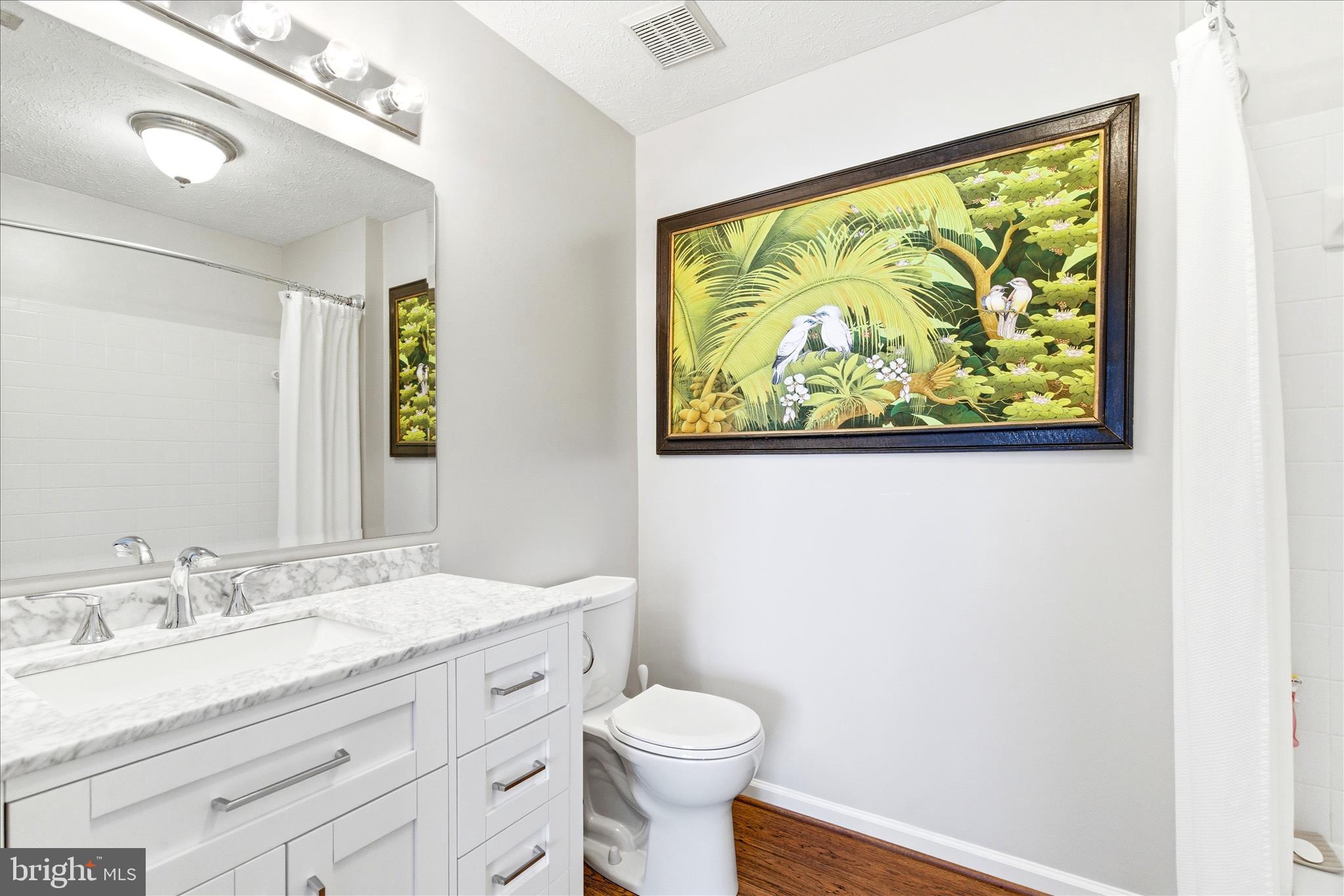 6391 Rutherford Court, Unit J Frederick, MD 21703 - Photo 18 of 23 Full bathroom