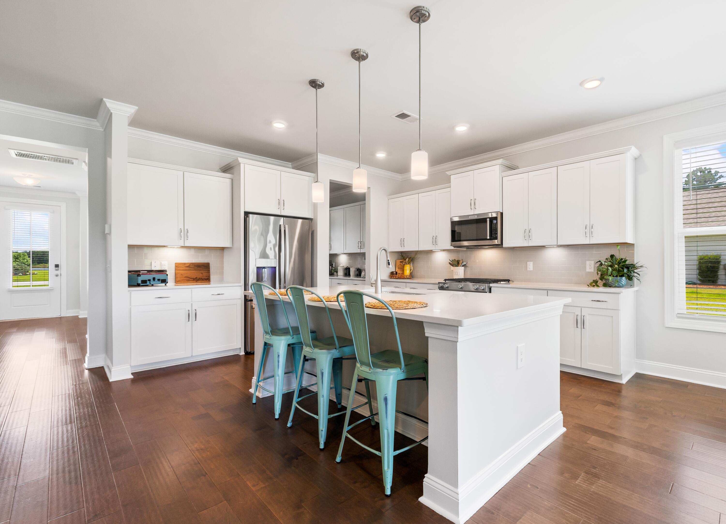 571 Pontoon Road Huger, SC 29450 - Photo 8 of 51