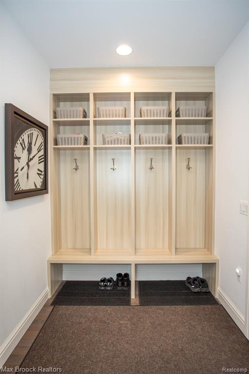 25925 York Road Royal Oak, MI 48067 - Photo 40 of 88