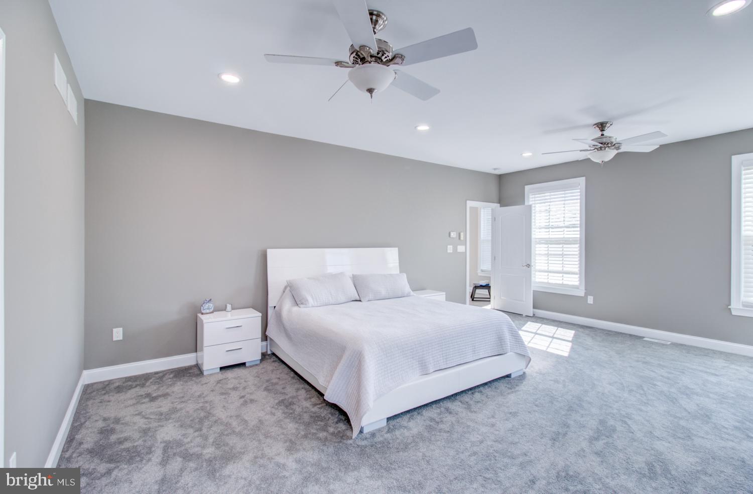 392 Old York Road Hamilton, NJ 08620 - Photo 15 of 66 Gallery Image 15