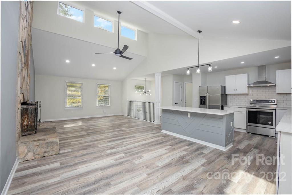 9501 Fairway Ridge Road Charlotte, NC 28277 - Photo 25 of 26 a view of an empty room and kitchen view
