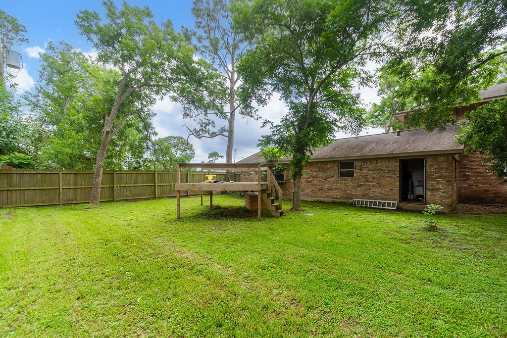 1055 South Anderson Street Angleton, TX 77515 - Photo 23 of 23