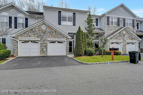 $597,500 | 7 Harbor Bay Circle, Laurence Harbor, NJ 08879