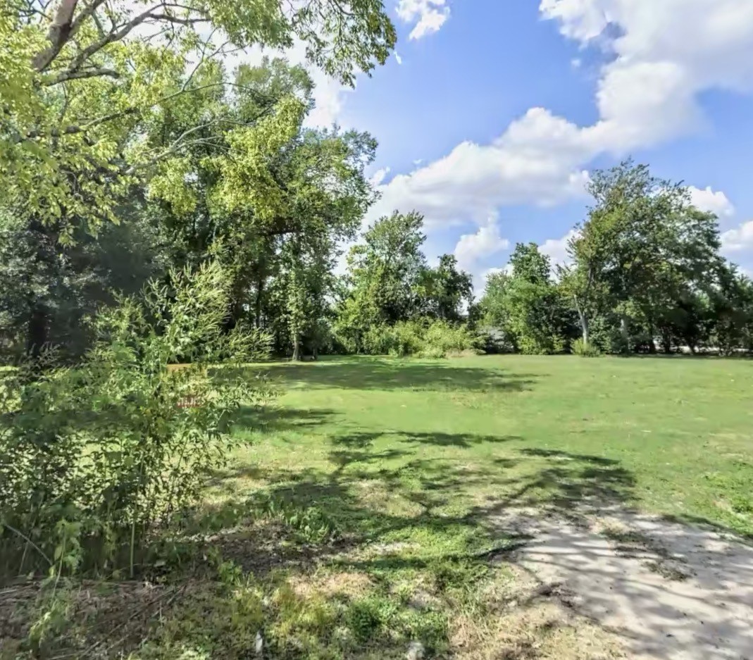803 West Archer Road Baytown, TX 77521 - Photo 1 of 5 Gallery Image 1