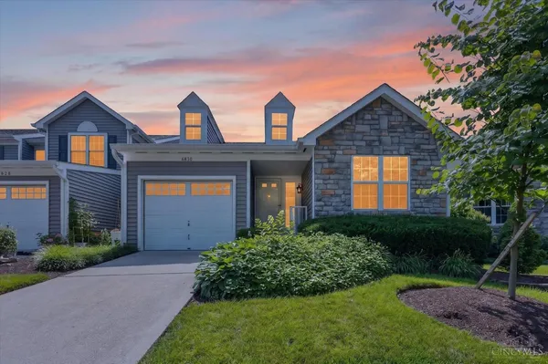 $325,000 | 6830 Sandharbor Court, Maineville, OH 45039