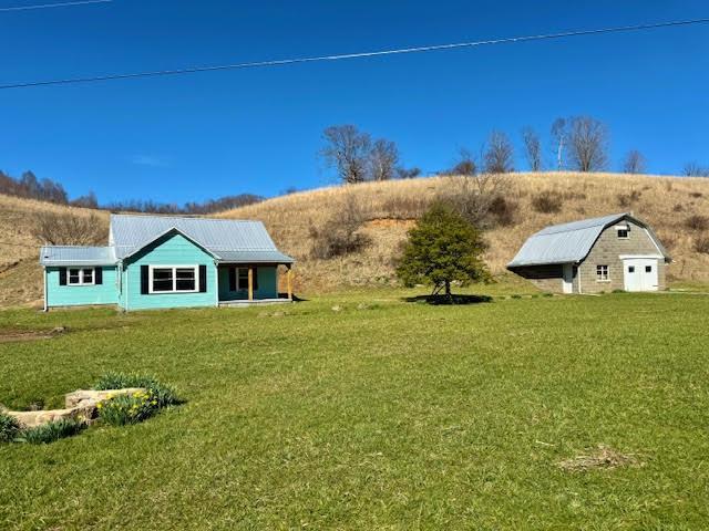 2703 Foglesong Valley Road Ceres, VA 24318 - Photo 1 of 94 Gallery Image 1