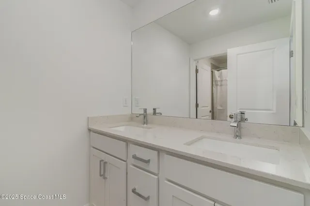 $2,900 | 699 Veridian Circle Northwest, Palm Bay, FL 32907