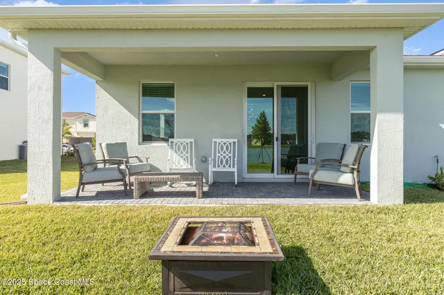 $2,900 | 699 Veridian Circle Northwest, Palm Bay, FL 32907